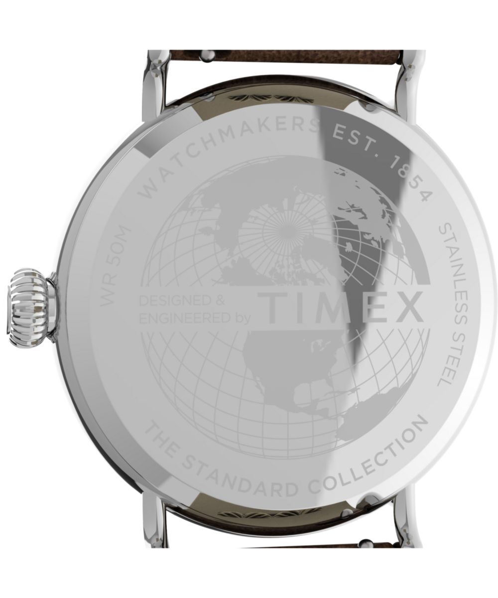 Peanuts® x Timex Standard Featuring Snoopy Autumn